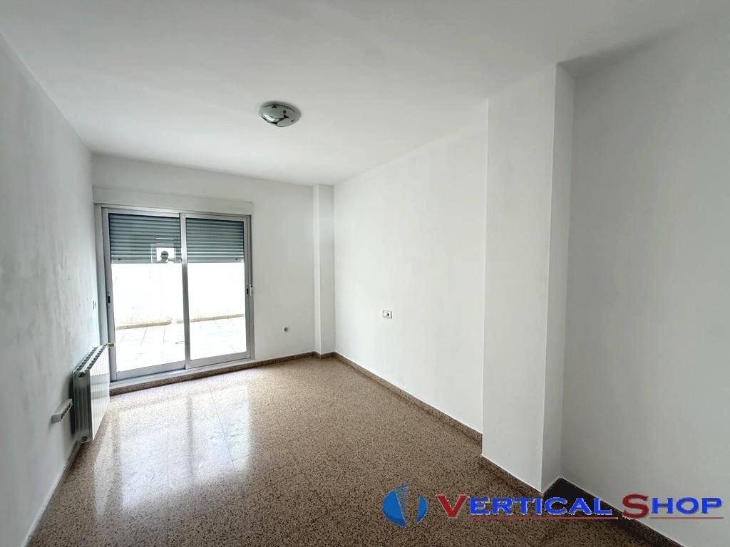 For sale of house in Caudete