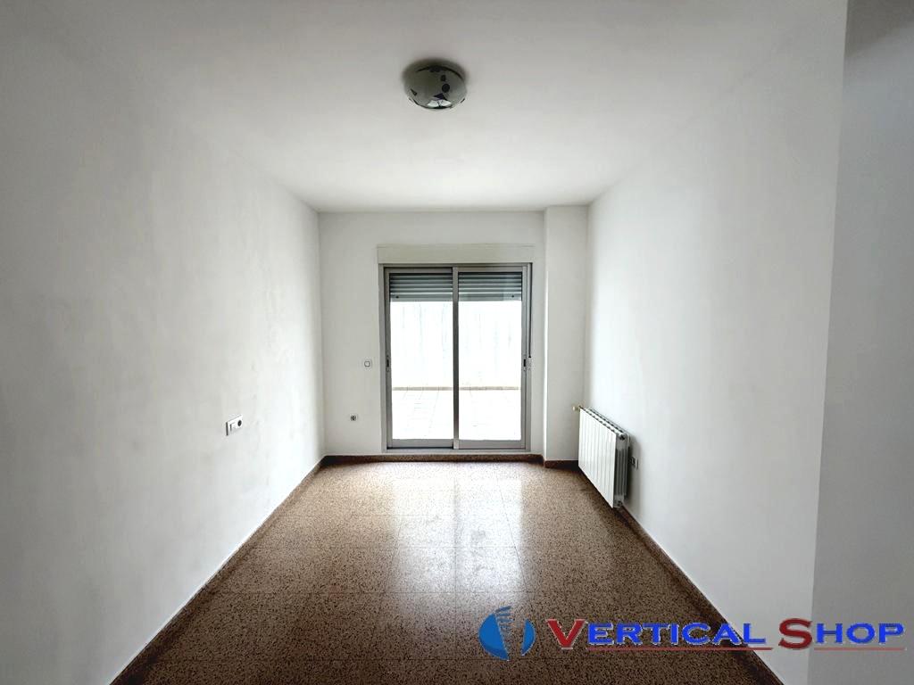 For sale of house in Caudete