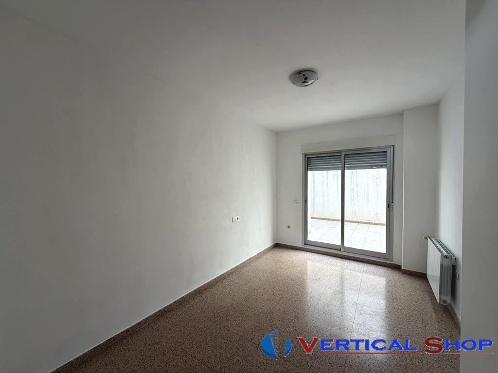 For sale of house in Caudete