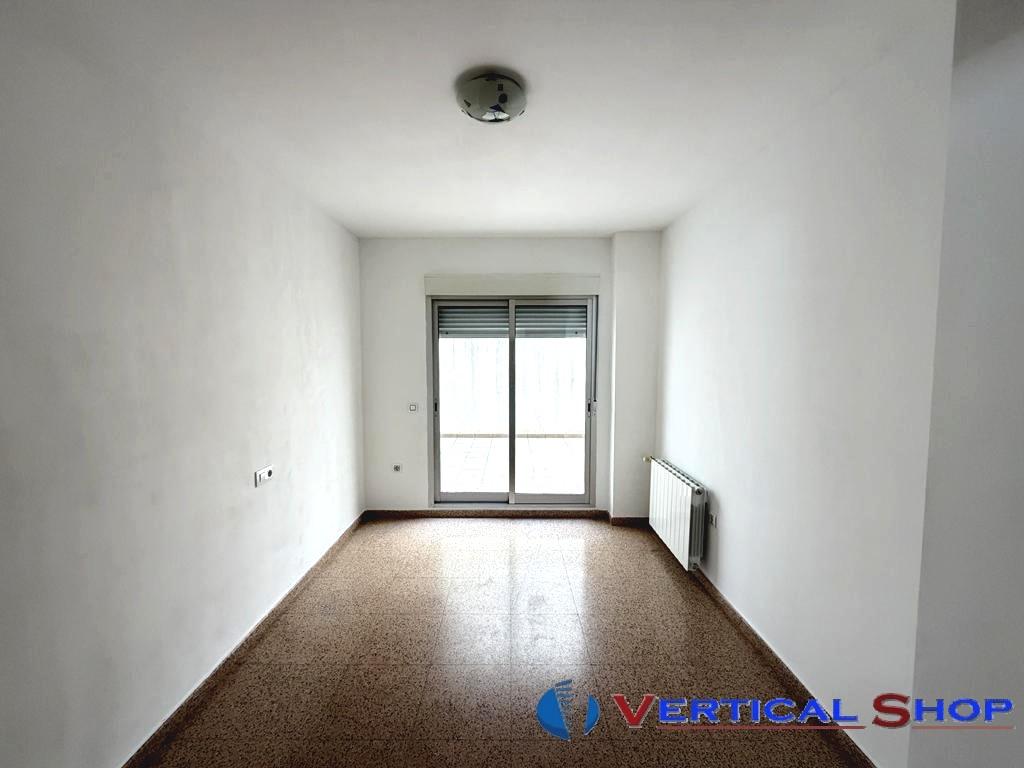For sale of house in Caudete