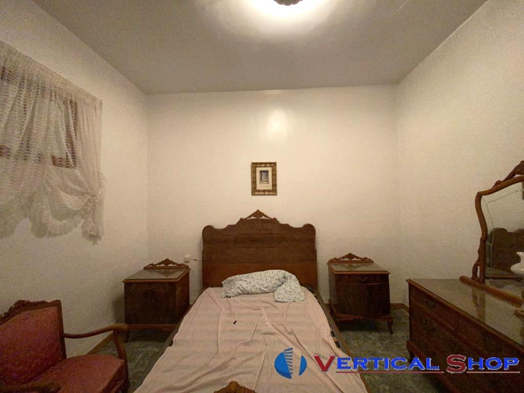For sale of house in Caudete