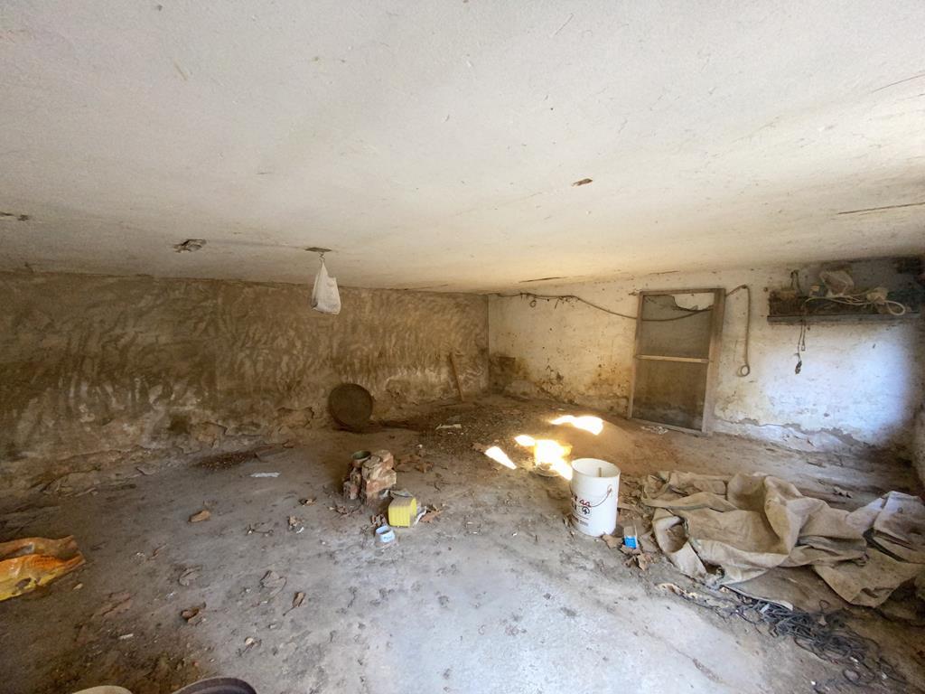 For sale of house in Caudete