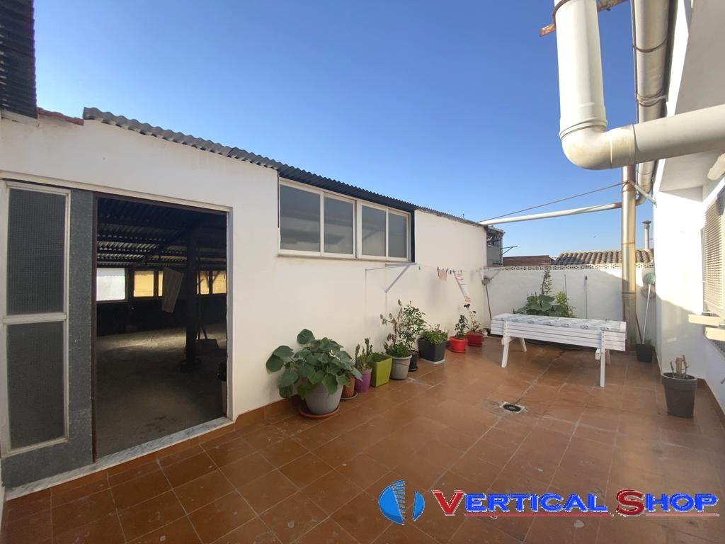 For sale of house in Caudete