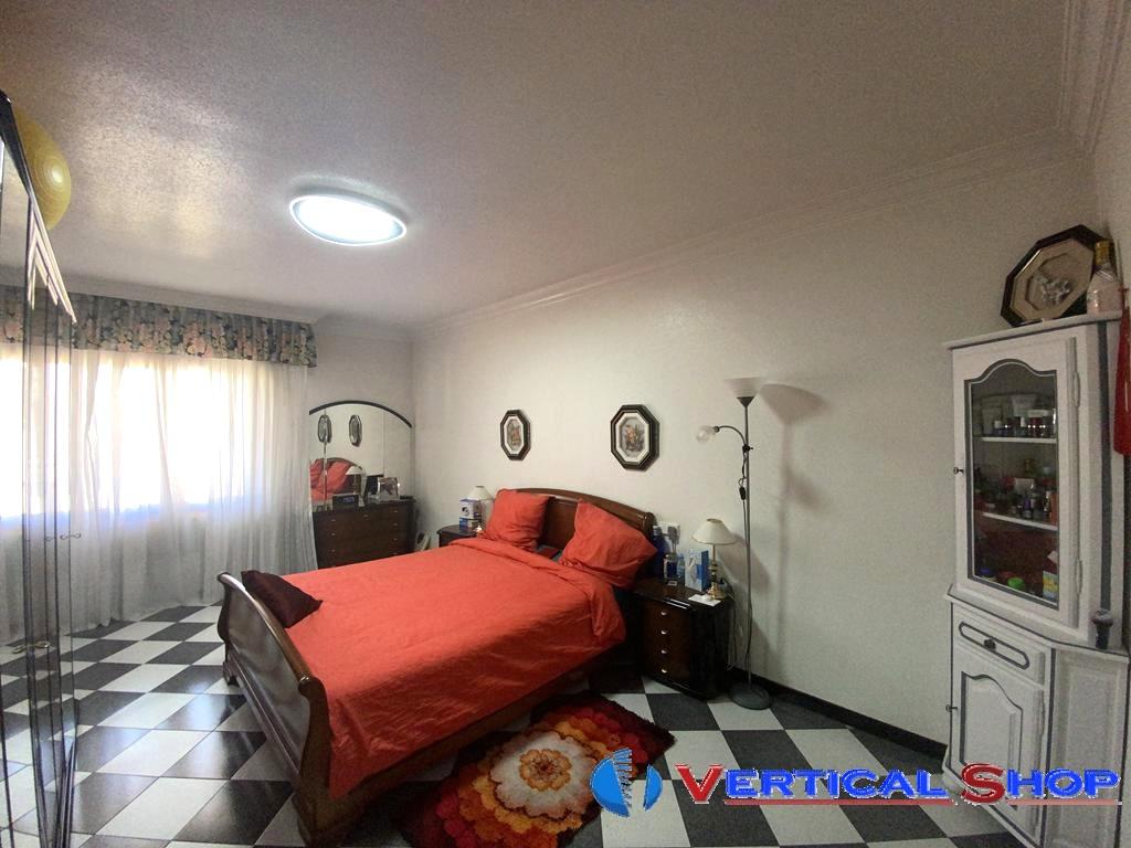 For sale of house in Caudete