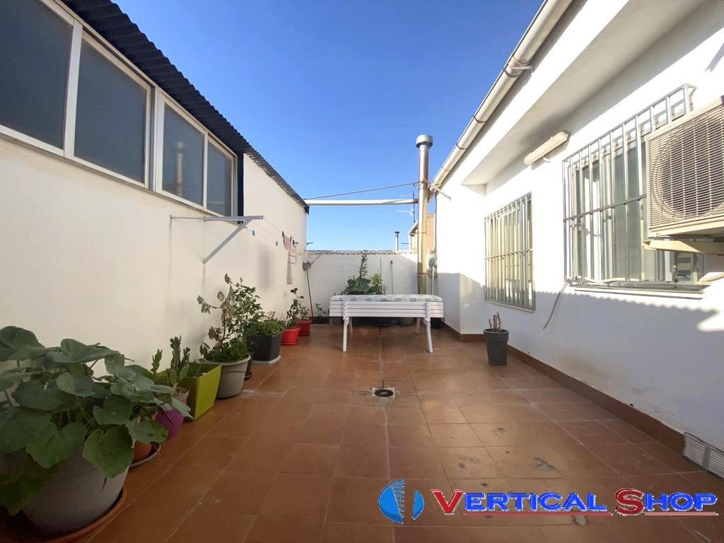 For sale of house in Caudete