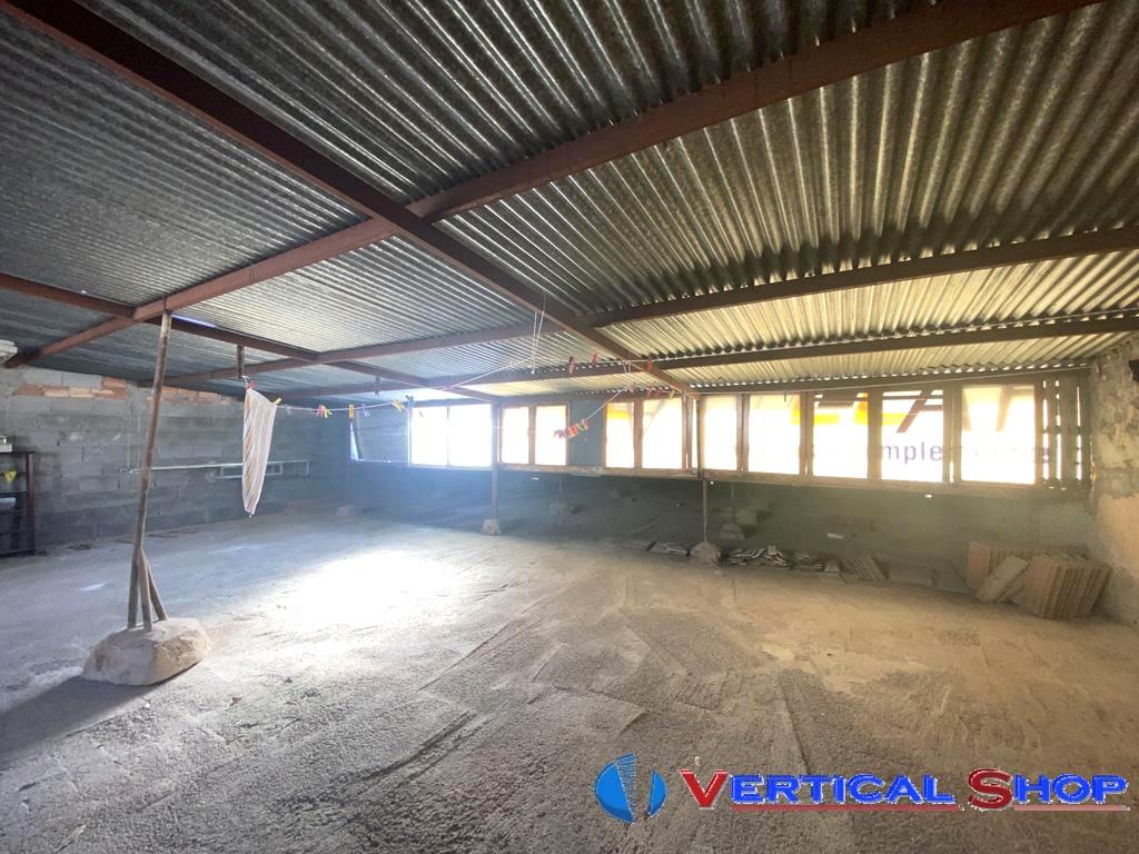 For sale of house in Caudete
