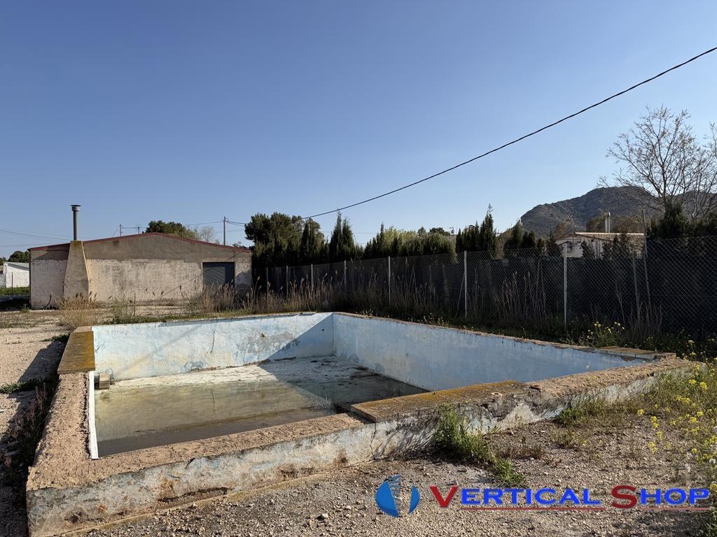 For sale of chalet in Villena