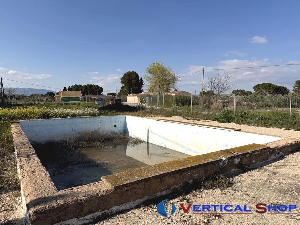 For sale of chalet in Villena