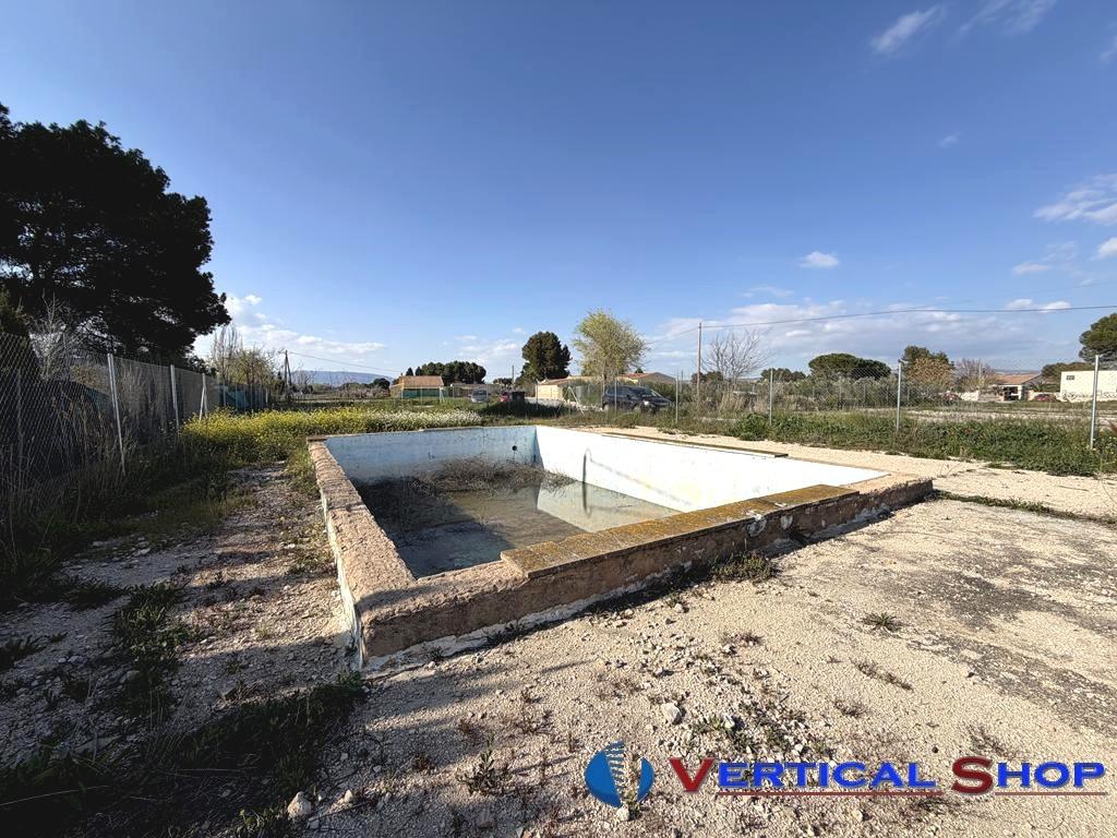For sale of chalet in Villena