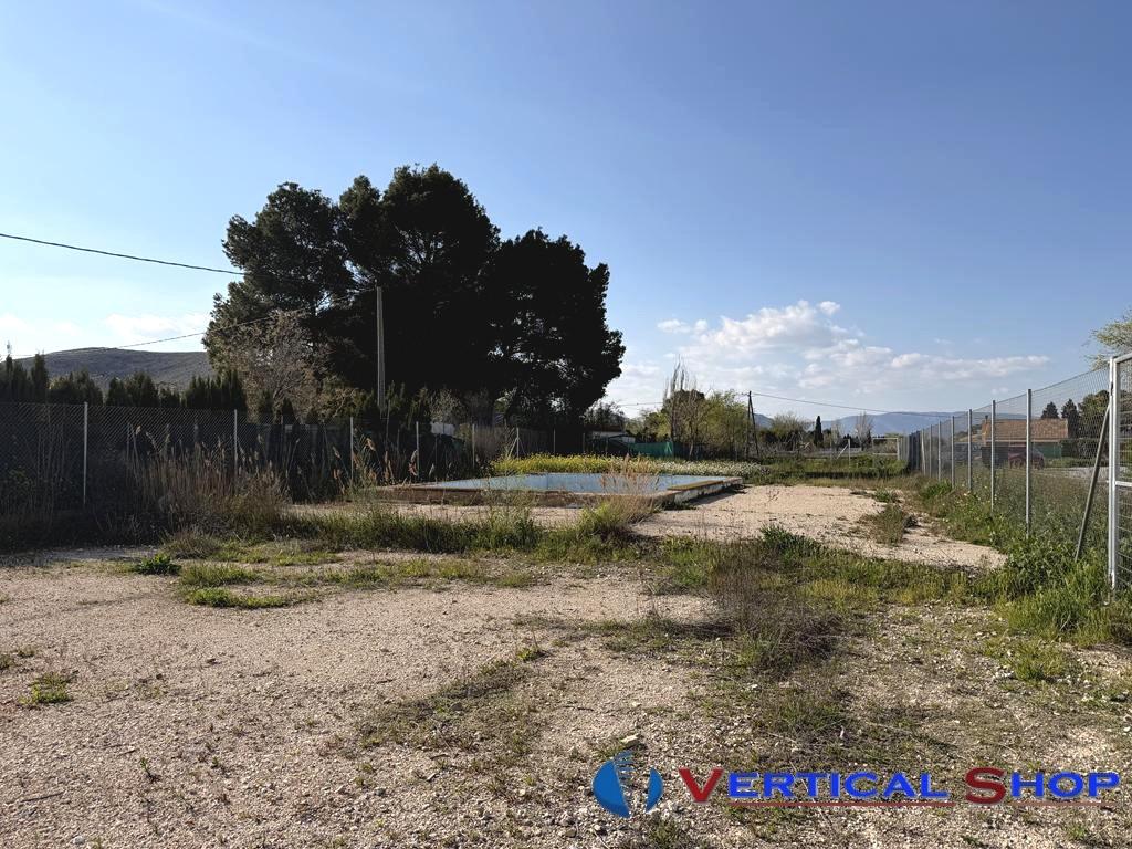 For sale of chalet in Villena