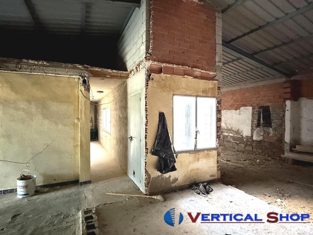 For sale of chalet in Villena