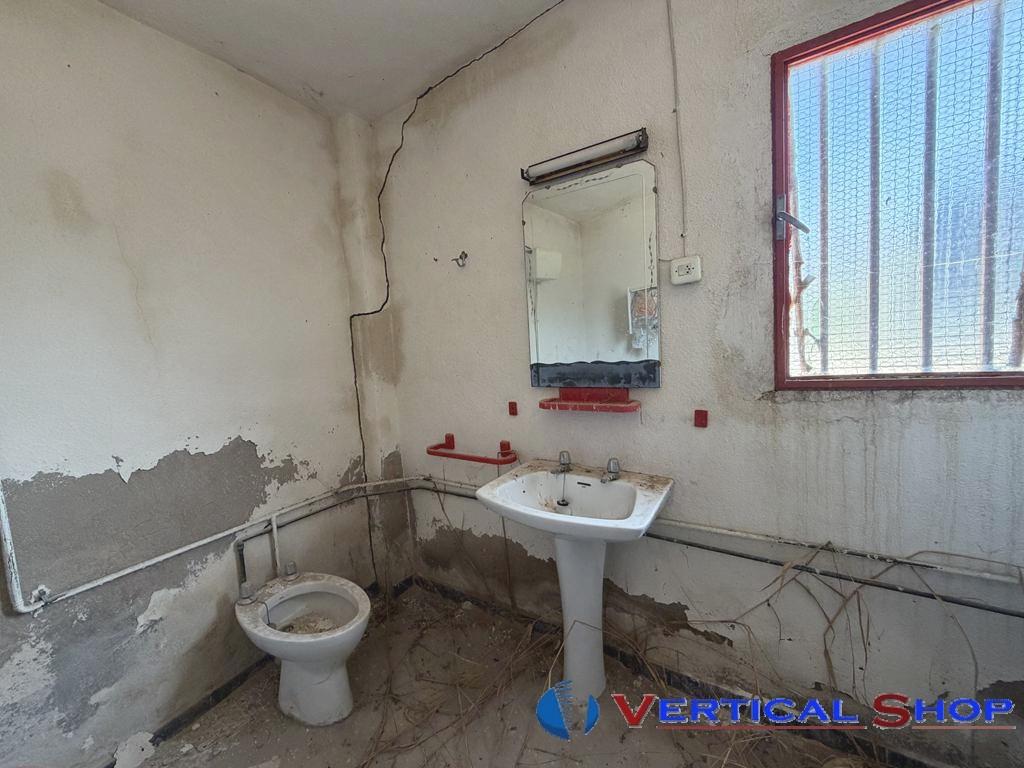 For sale of chalet in Villena