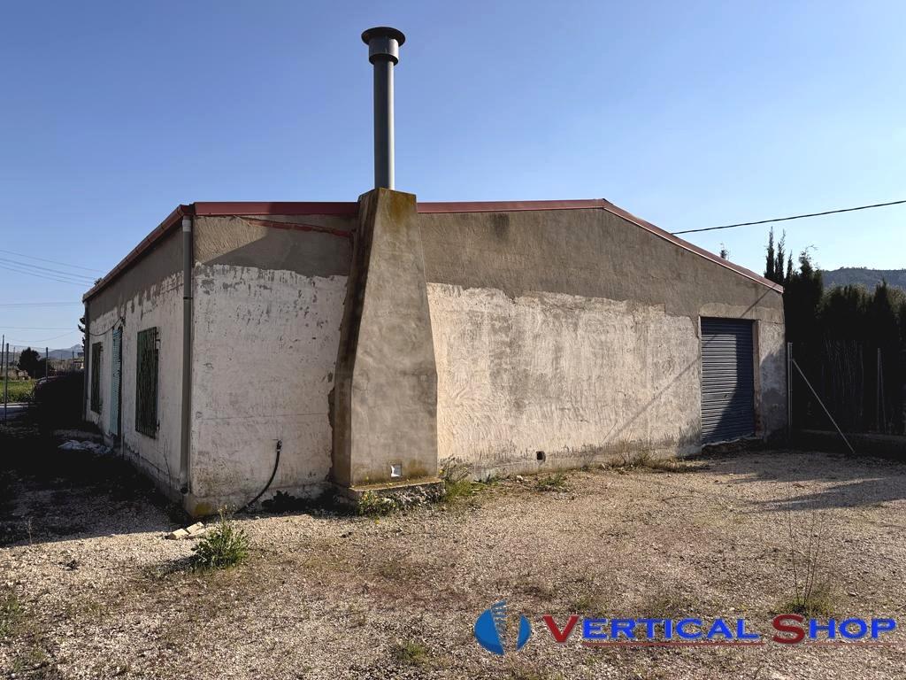 For sale of chalet in Villena