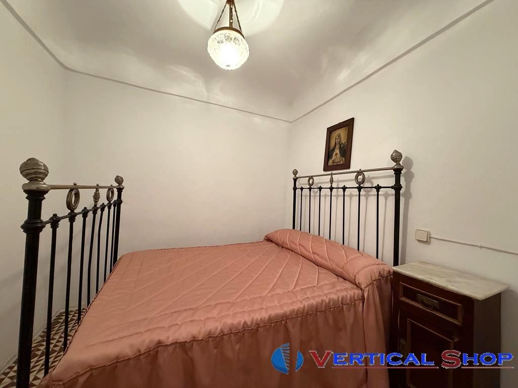 For sale of house in Caudete