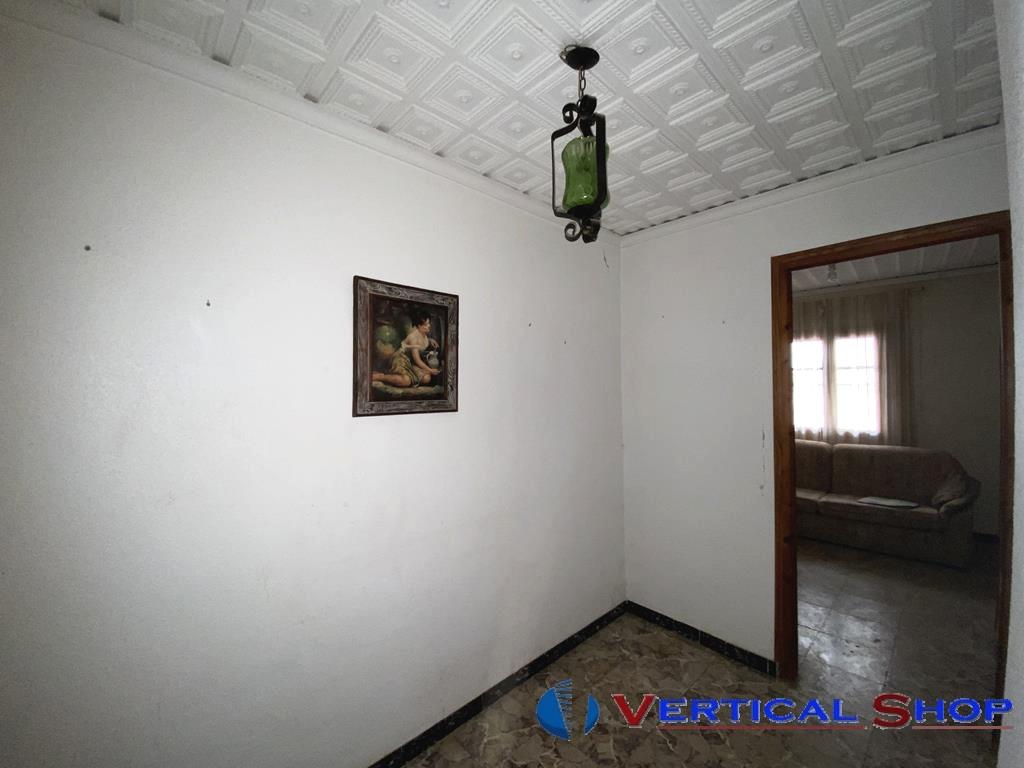 For sale of house in Caudete