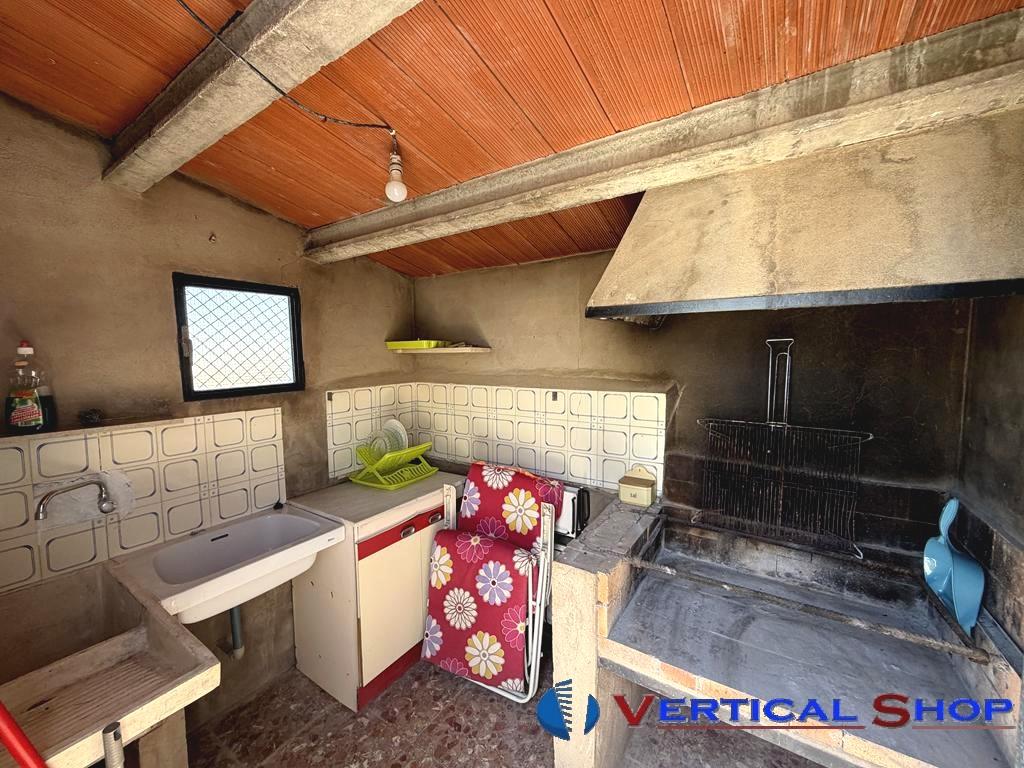 For rent of chalet in Caudete