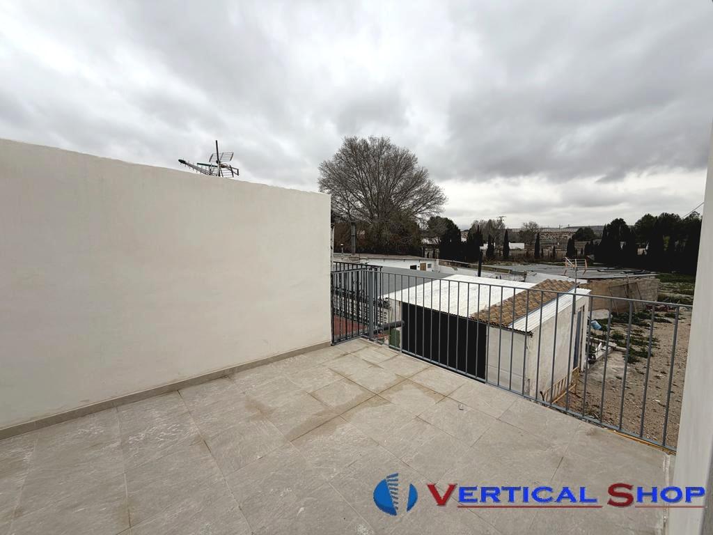 For sale of chalet in Villena