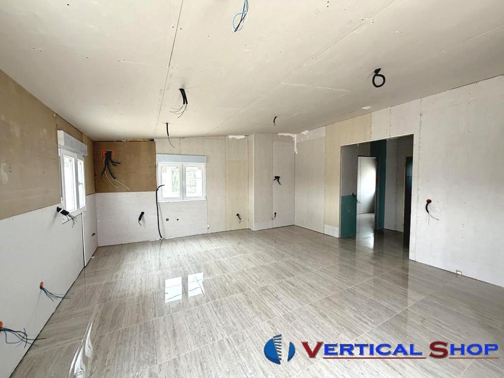 For sale of chalet in Villena