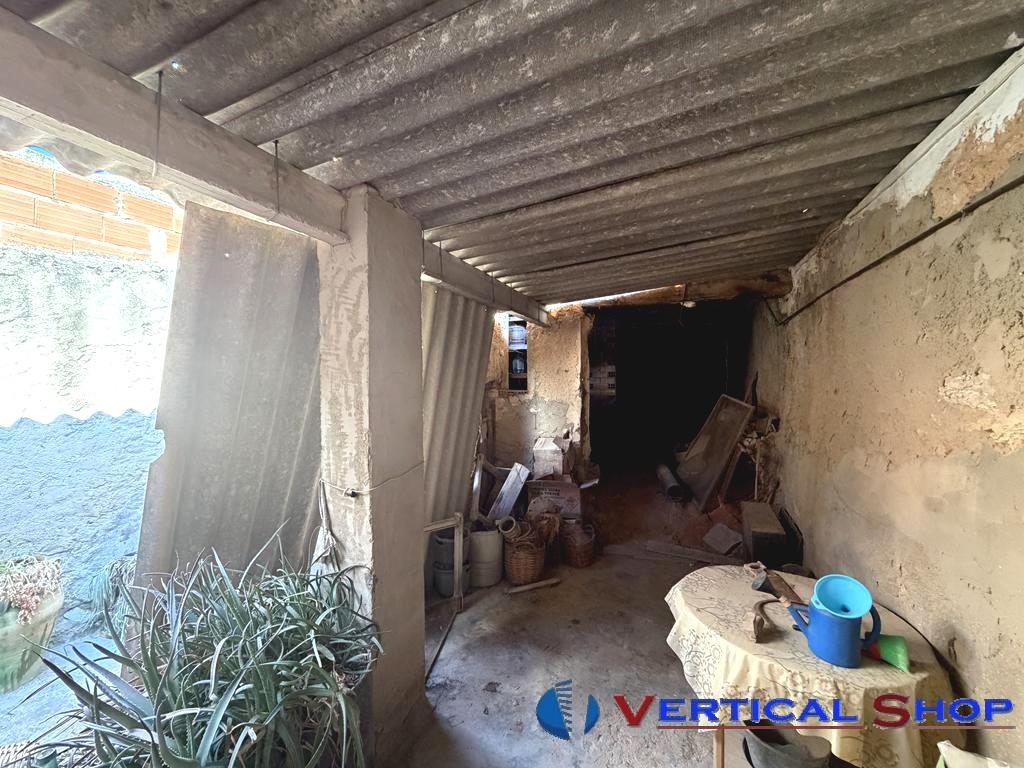 For sale of house in Caudete