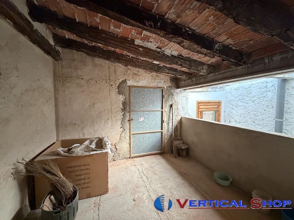 For sale of house in Caudete