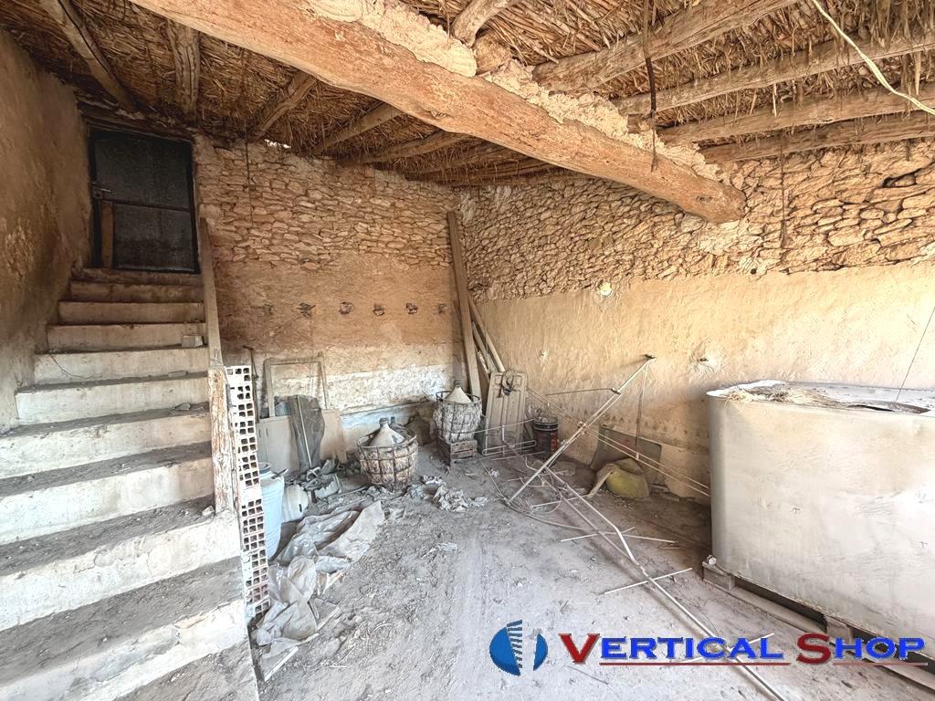 For sale of house in Caudete