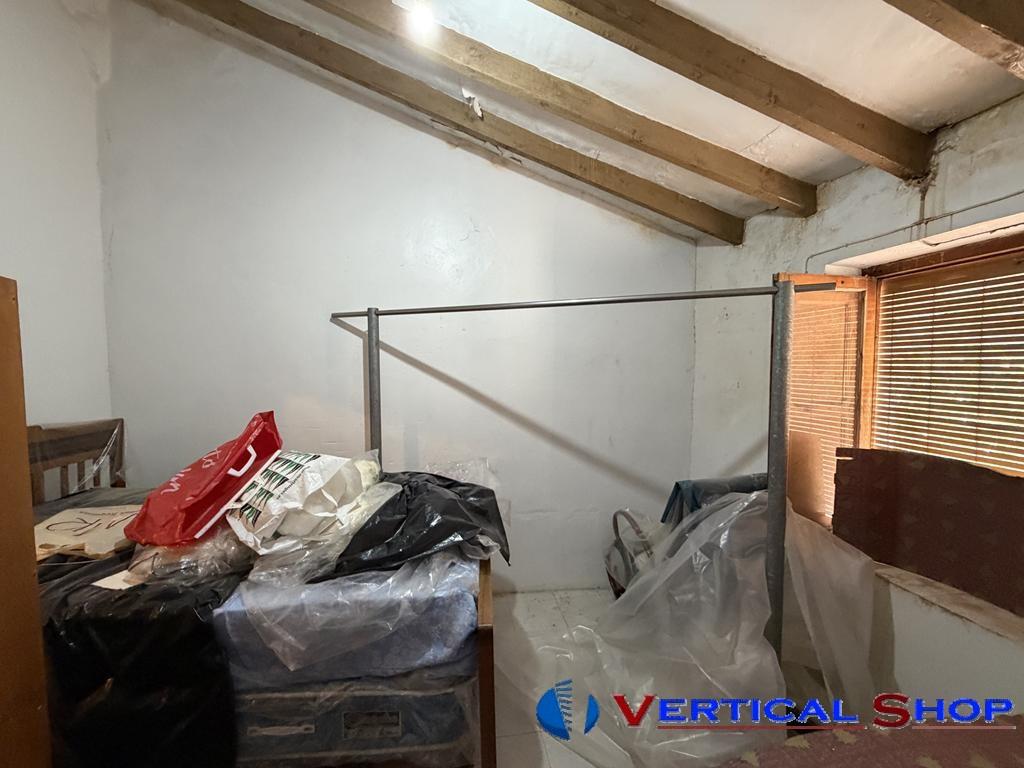 For sale of house in Caudete