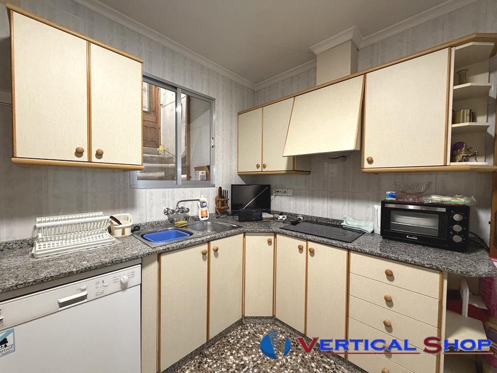For sale of house in Caudete