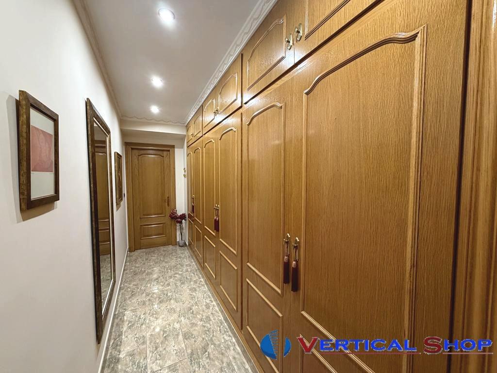 For sale of house in Villena