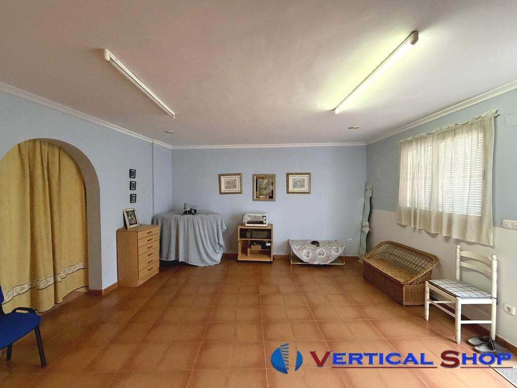 For sale of house in Villena