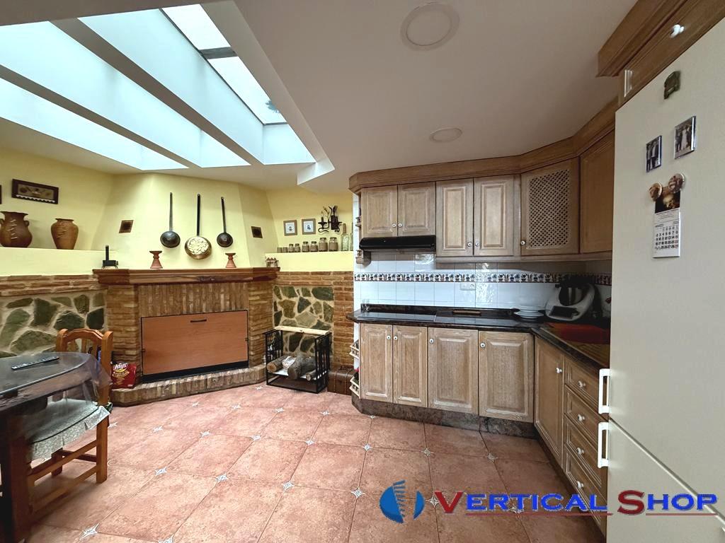 For sale of house in Villena