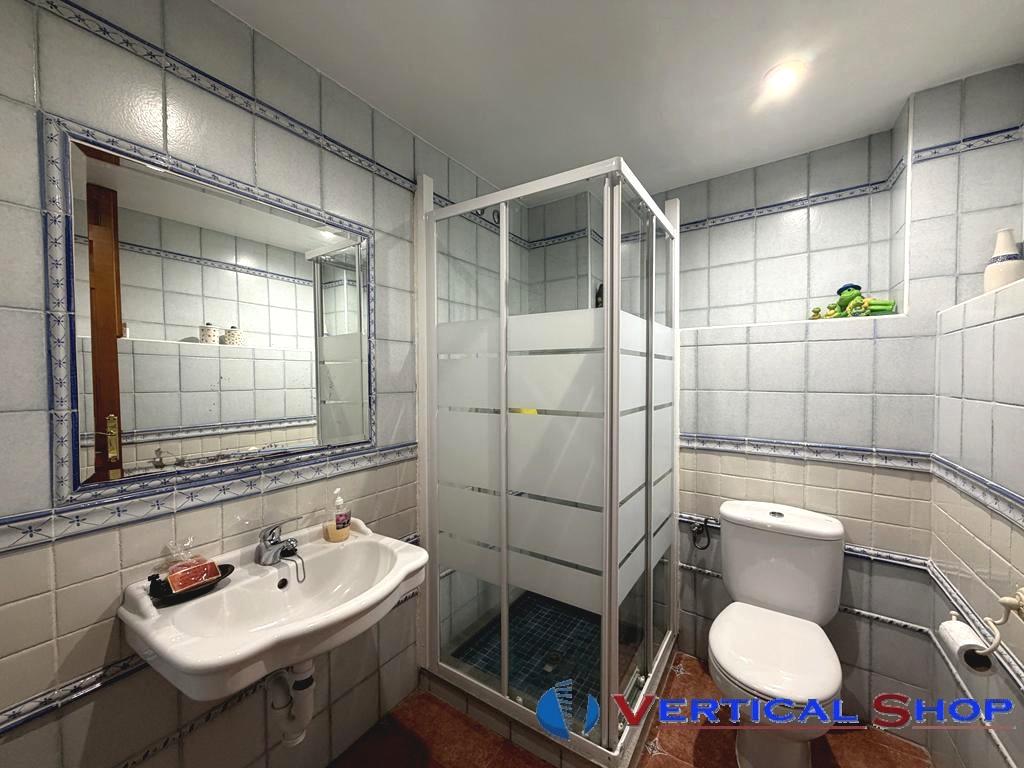 For sale of house in Villena