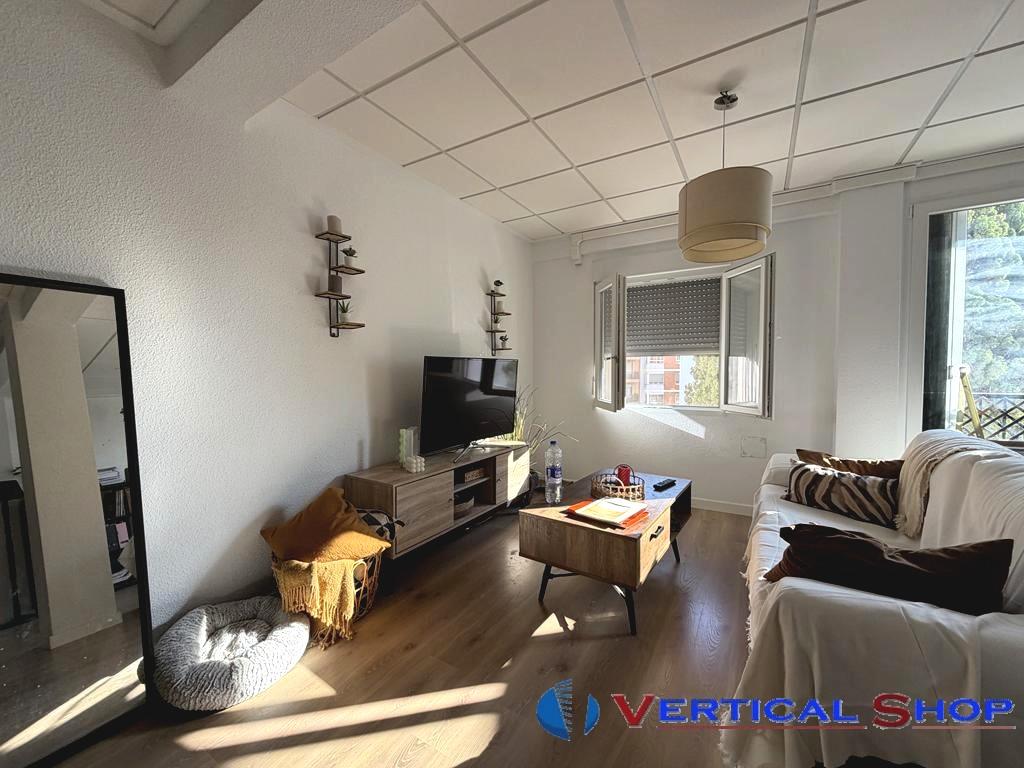 For sale of flat in Villena