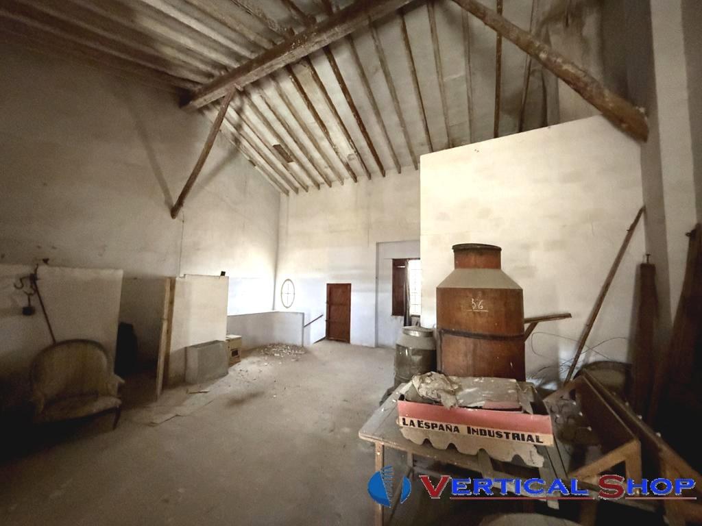 For sale of house in Caudete