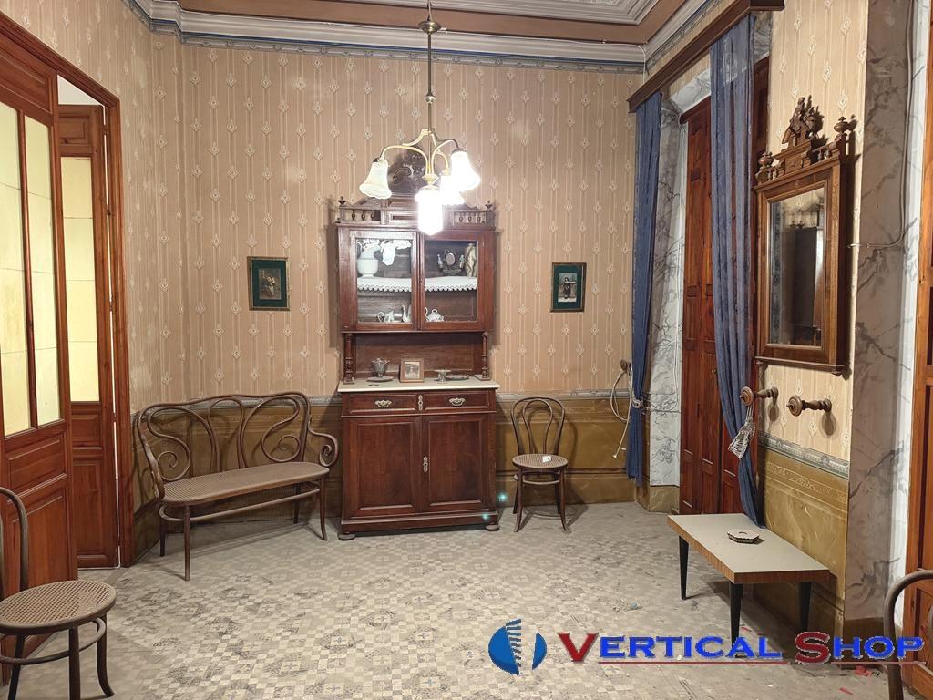 For sale of house in Caudete