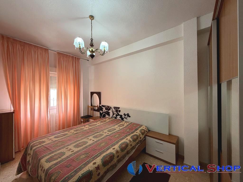 For sale of flat in Caudete