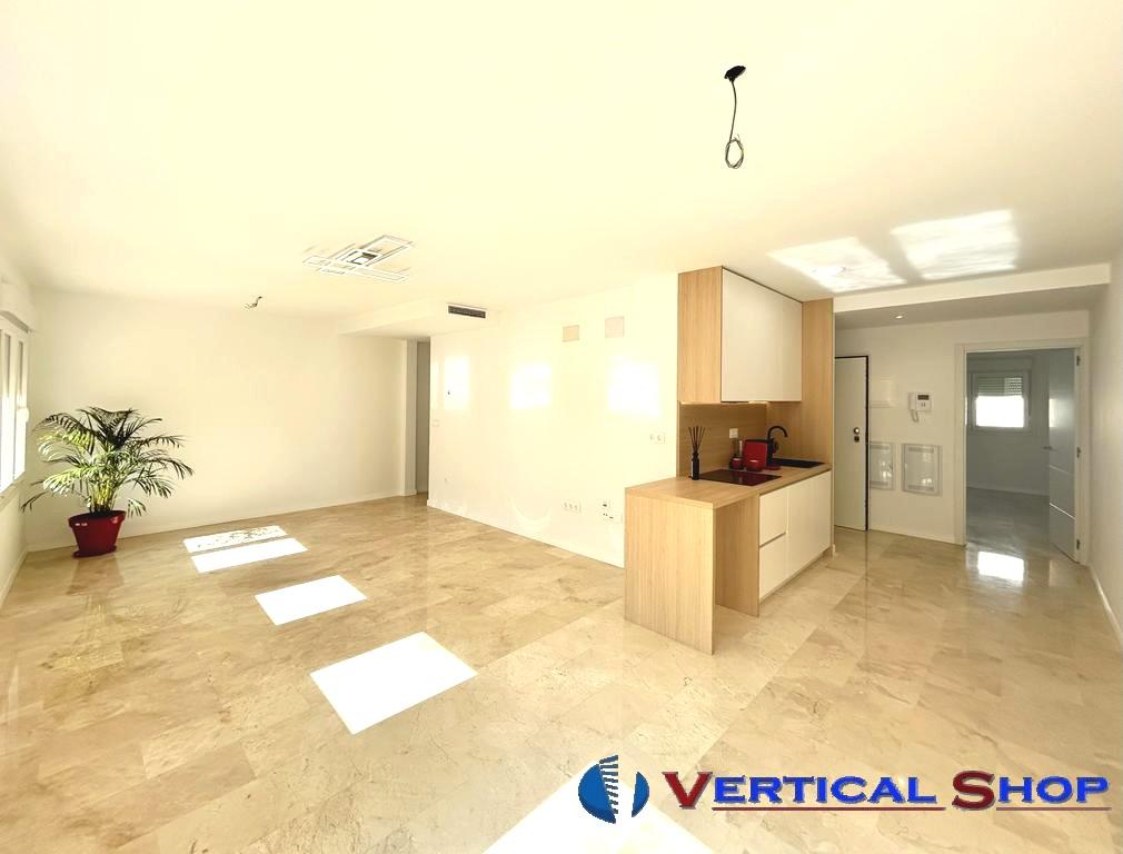 For sale of penthouse in Alicante