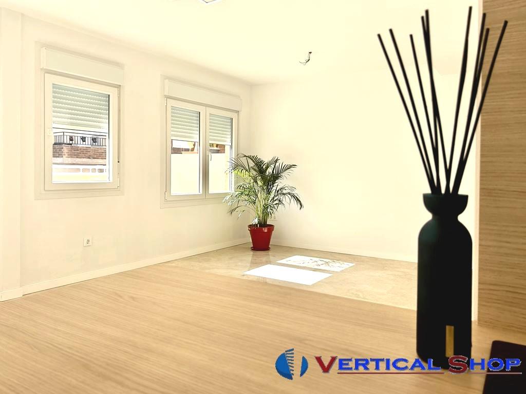 For sale of penthouse in Alicante
