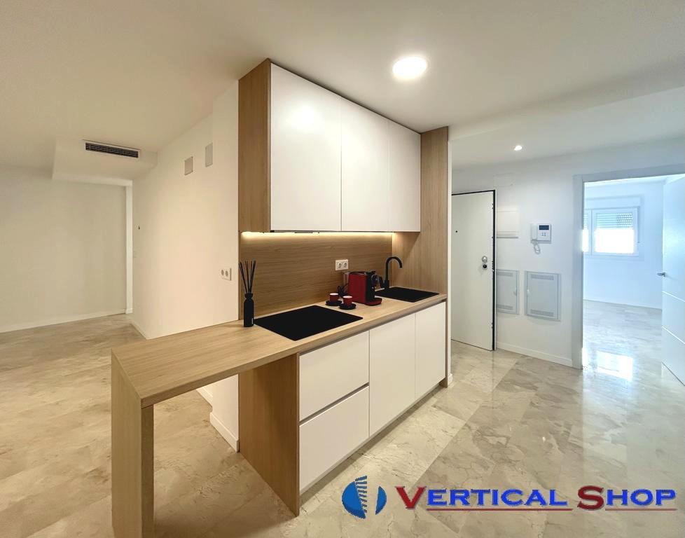 For sale of penthouse in Alicante