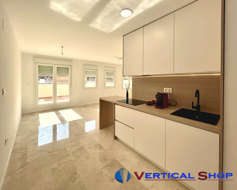 For sale of penthouse in Alicante