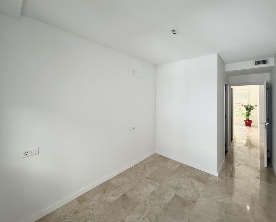 For sale of penthouse in Alicante