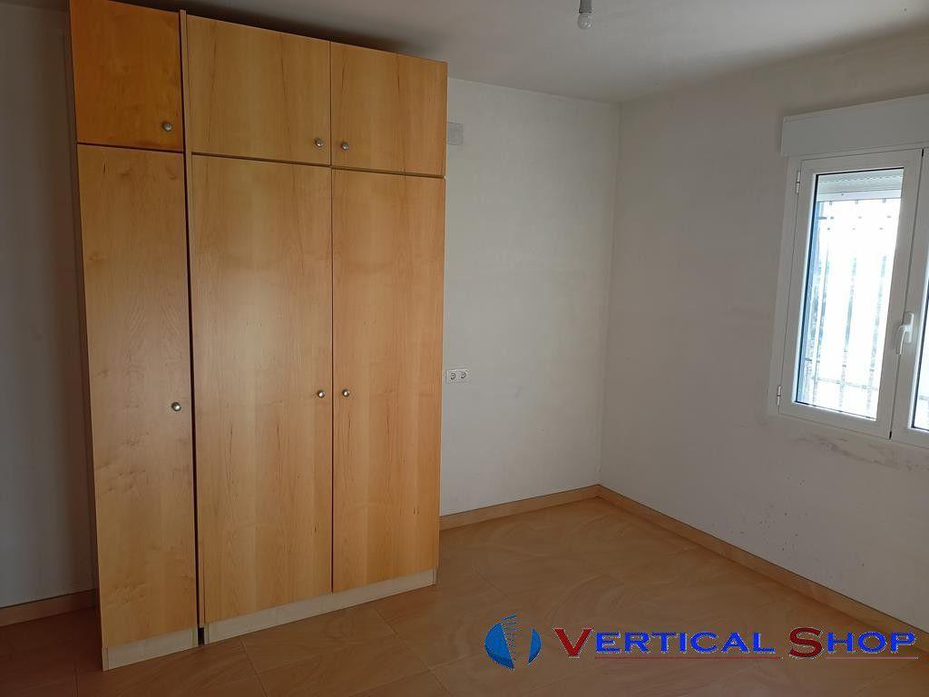 For sale of chalet in Caudete