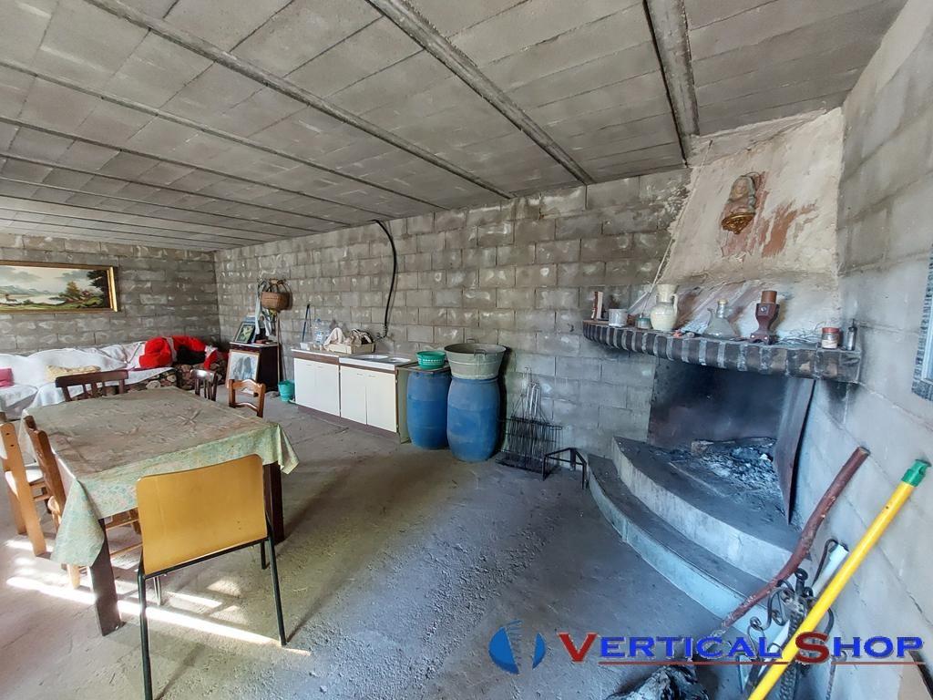 For sale of chalet in Caudete