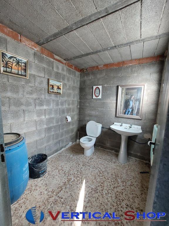 For sale of chalet in Caudete