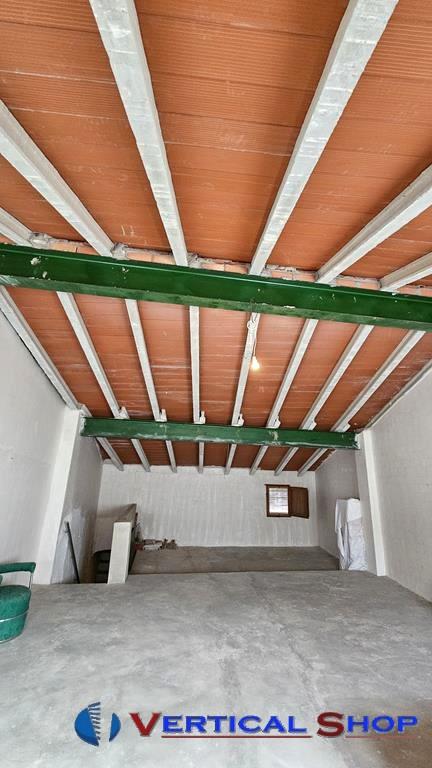 For sale of house in Caudete