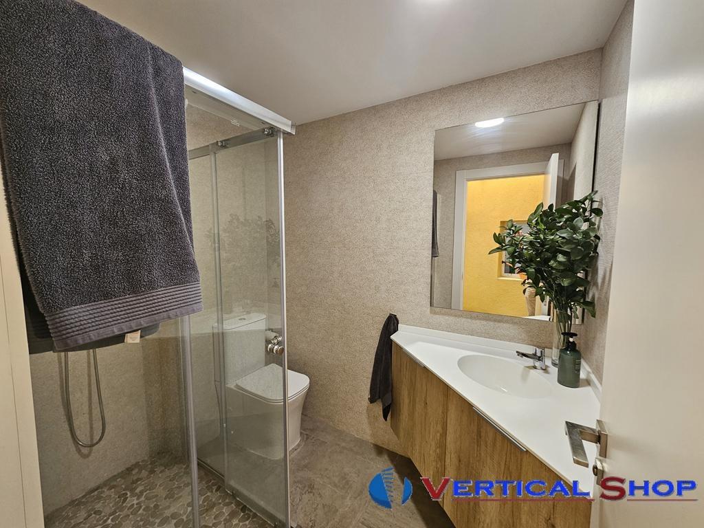 For sale of house in Caudete