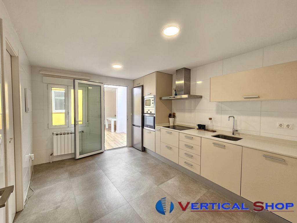 For sale of house in Caudete