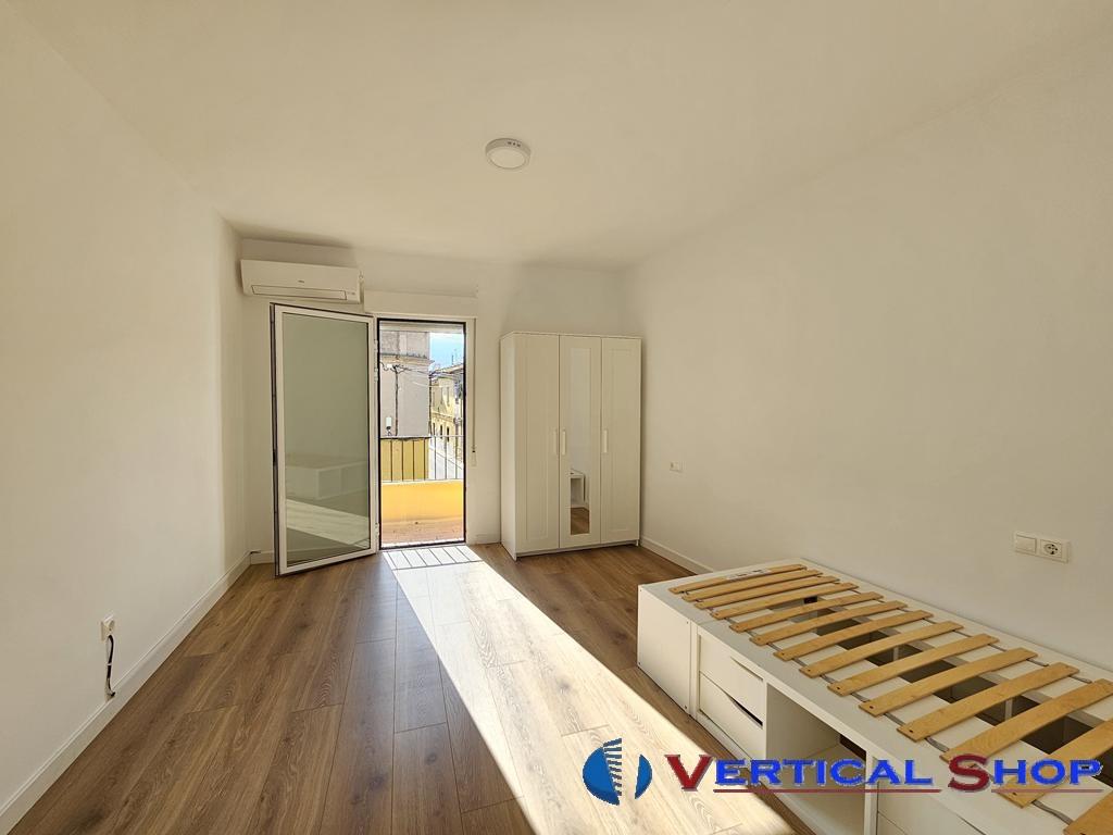 For sale of house in Caudete