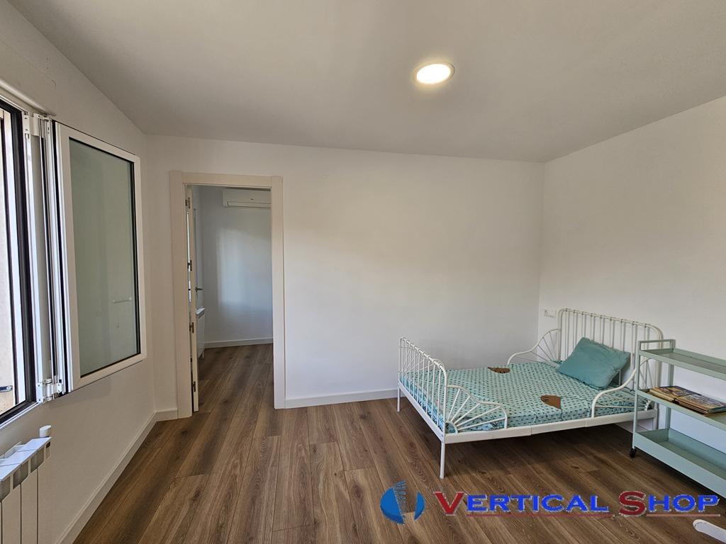 For sale of house in Caudete