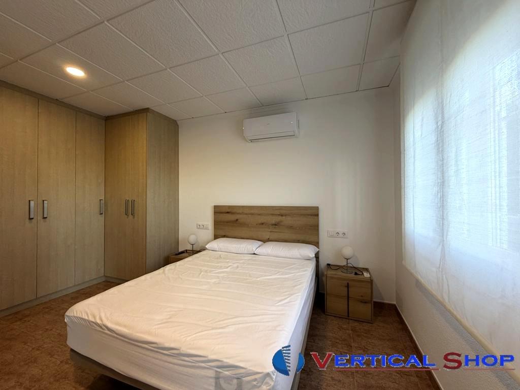 For sale of chalet in Caudete