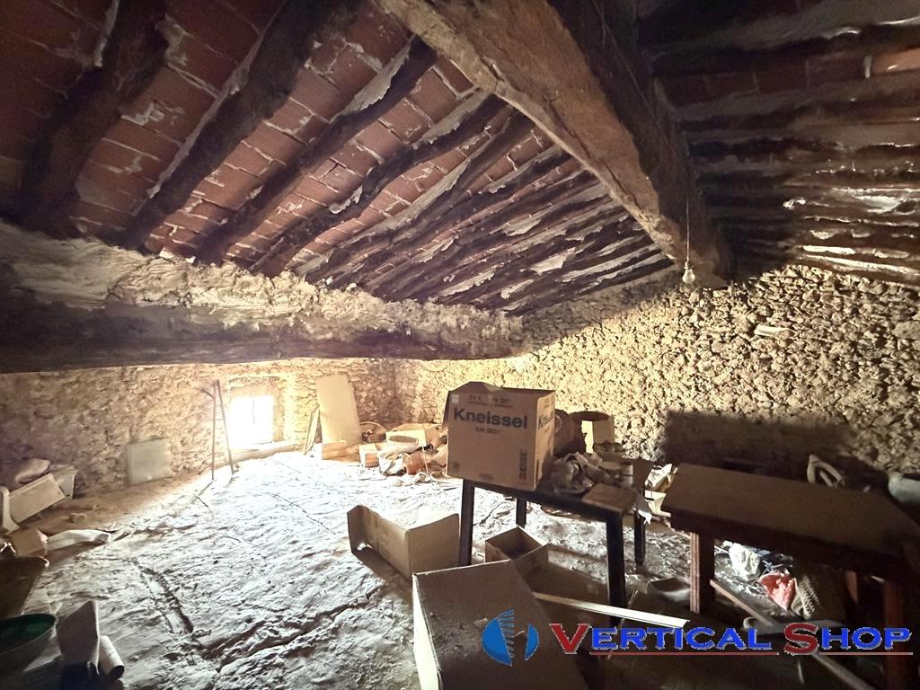 For sale of house in Caudete